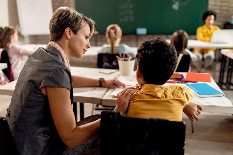 atividade coordenação motora fina educação infantil